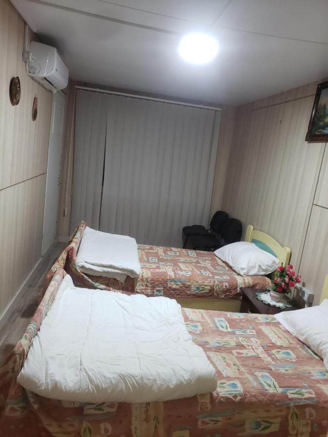 Hostel Oakland Tiranë Eksteriør bilde
