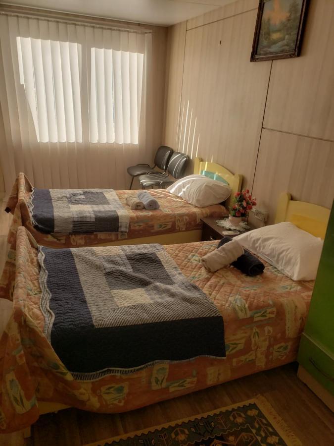 Hostel Oakland Tiranë Eksteriør bilde