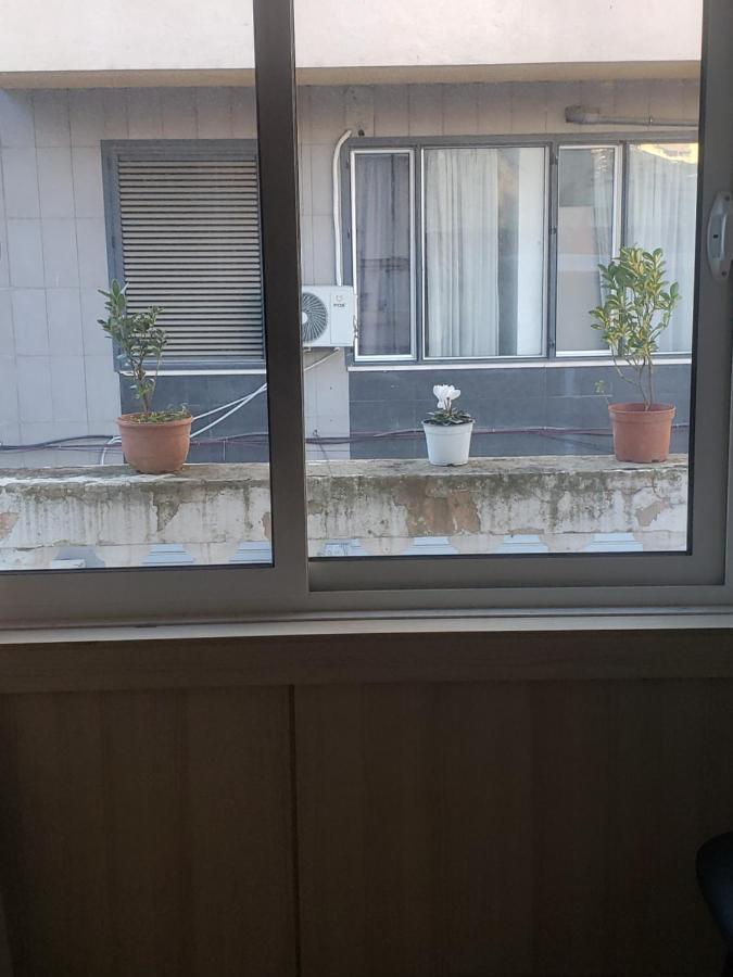 Hostel Oakland Tiranë Eksteriør bilde