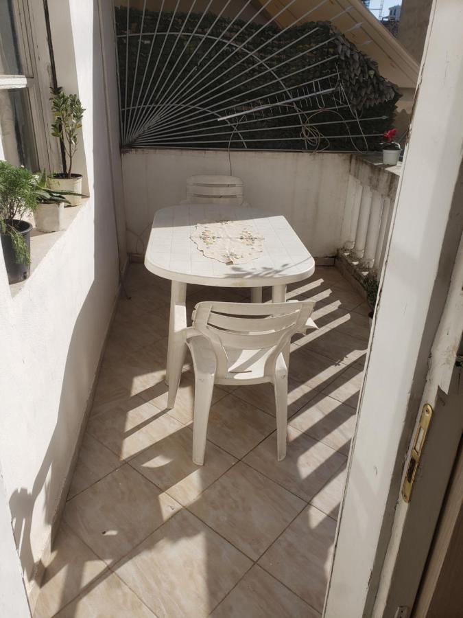 Hostel Oakland Tiranë Eksteriør bilde