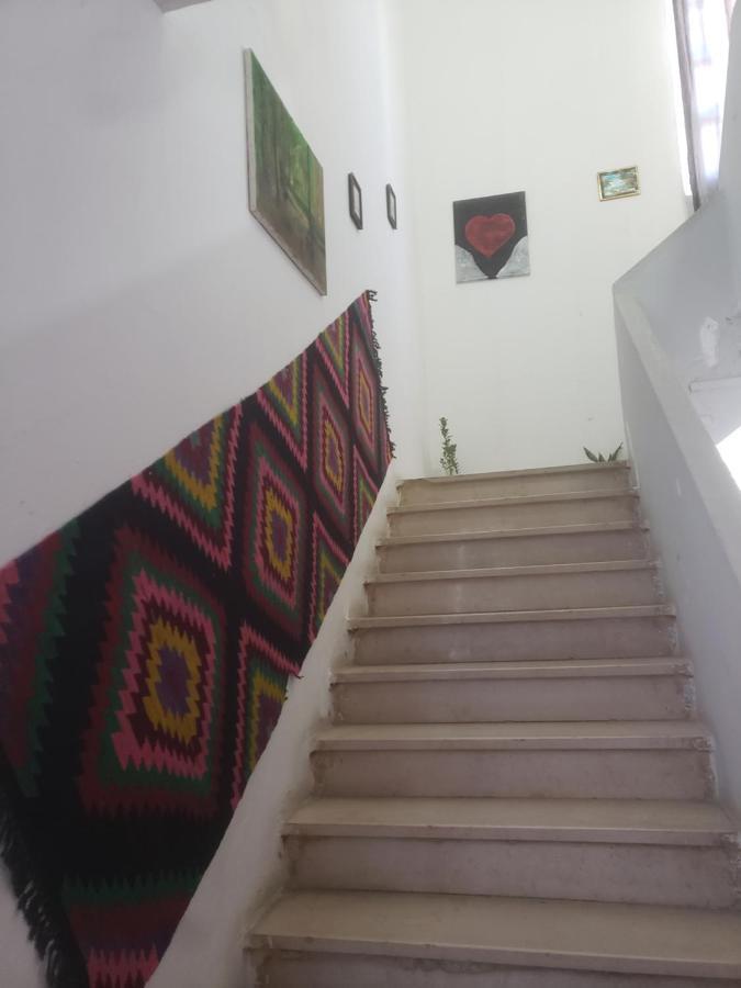 Hostel Oakland Tiranë Eksteriør bilde