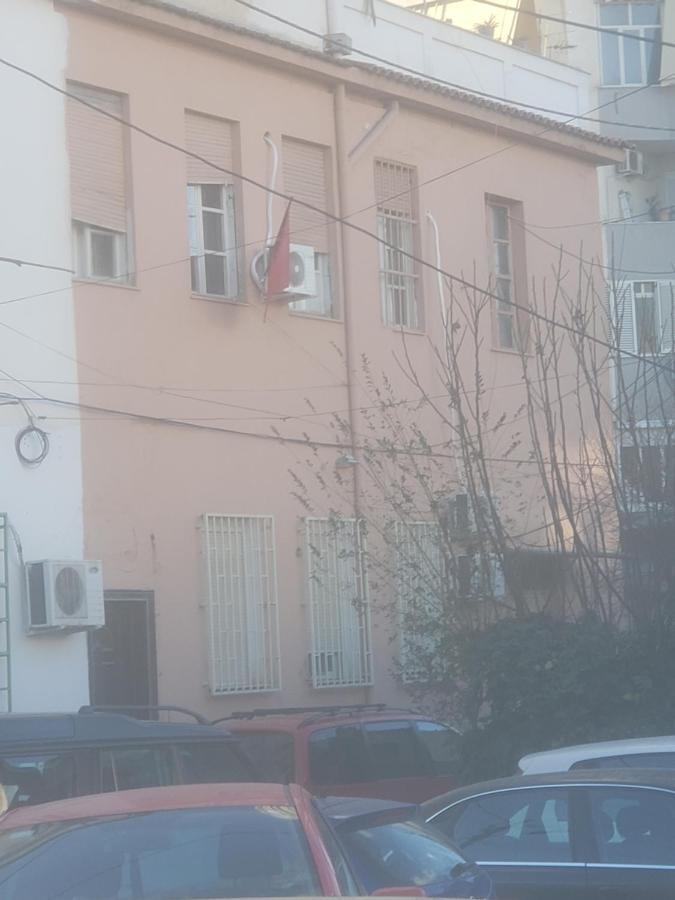Hostel Oakland Tiranë Eksteriør bilde