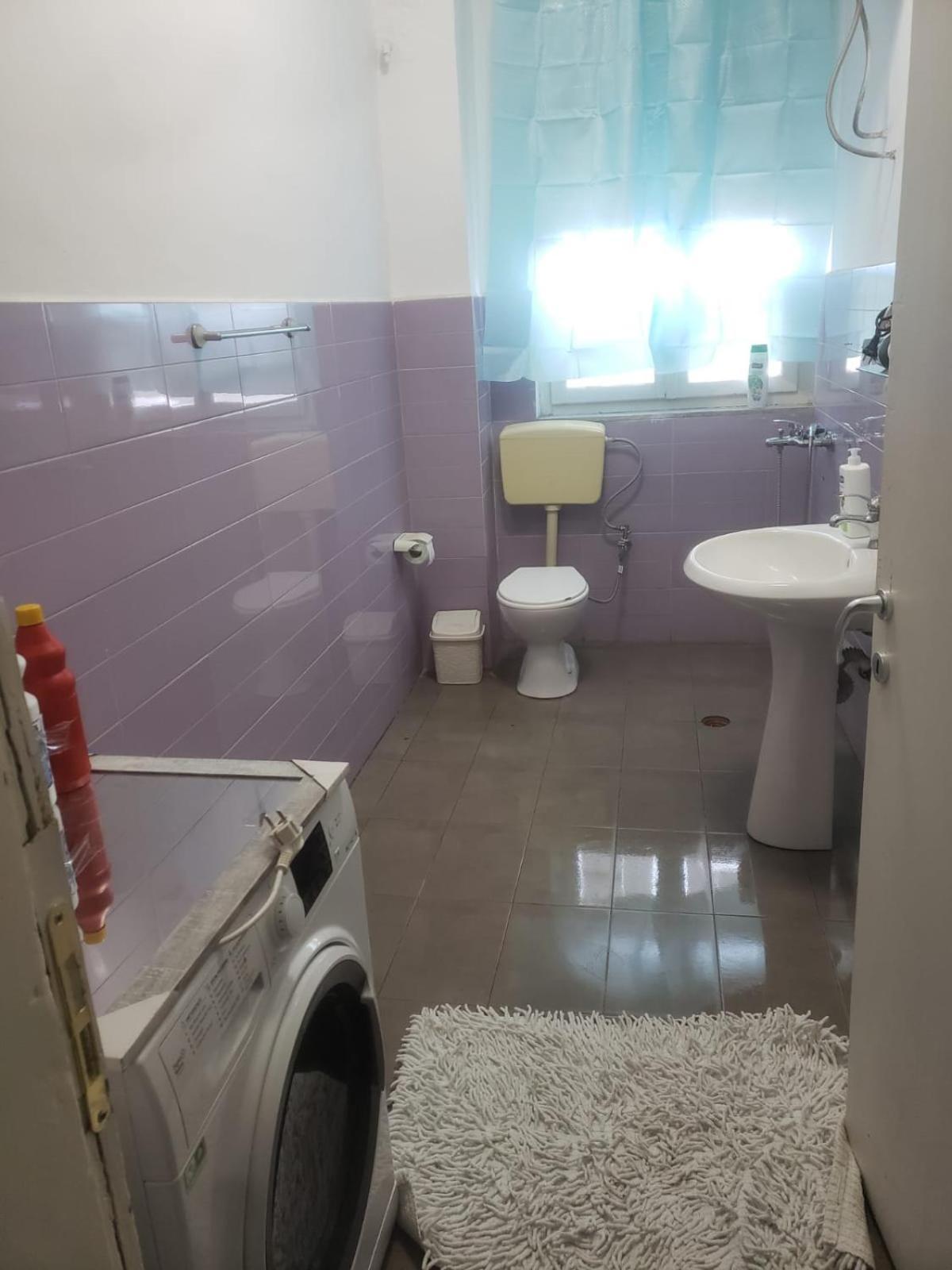 Hostel Oakland Tiranë Eksteriør bilde