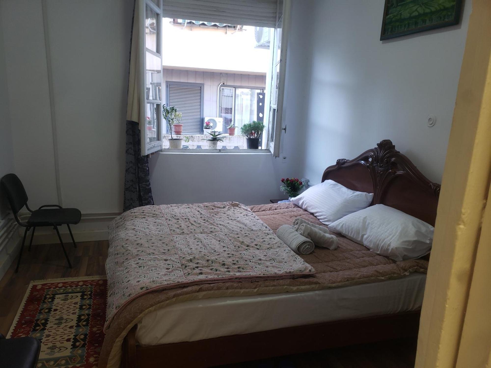 Hostel Oakland Tiranë Eksteriør bilde
